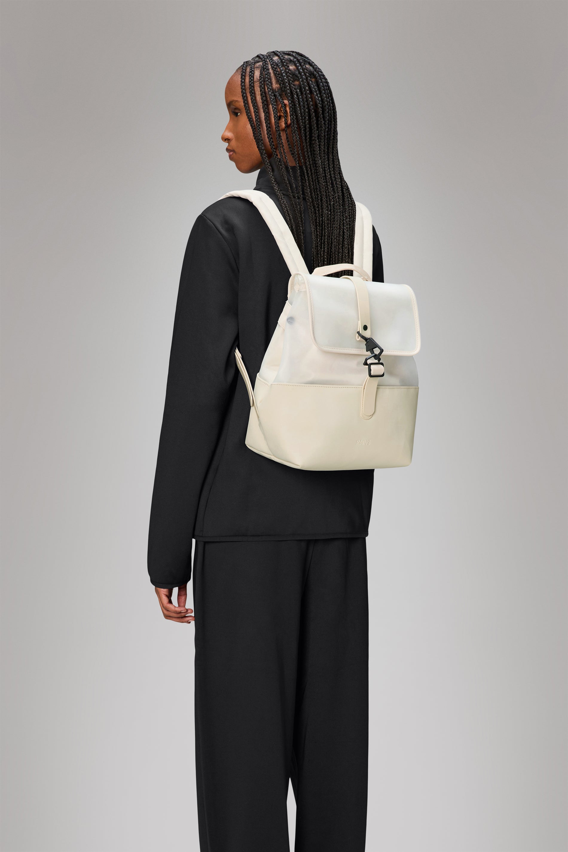 RAINS Split Bucket Backpack Whisper 12.80L H30 x D17 x W25 cm Backpack