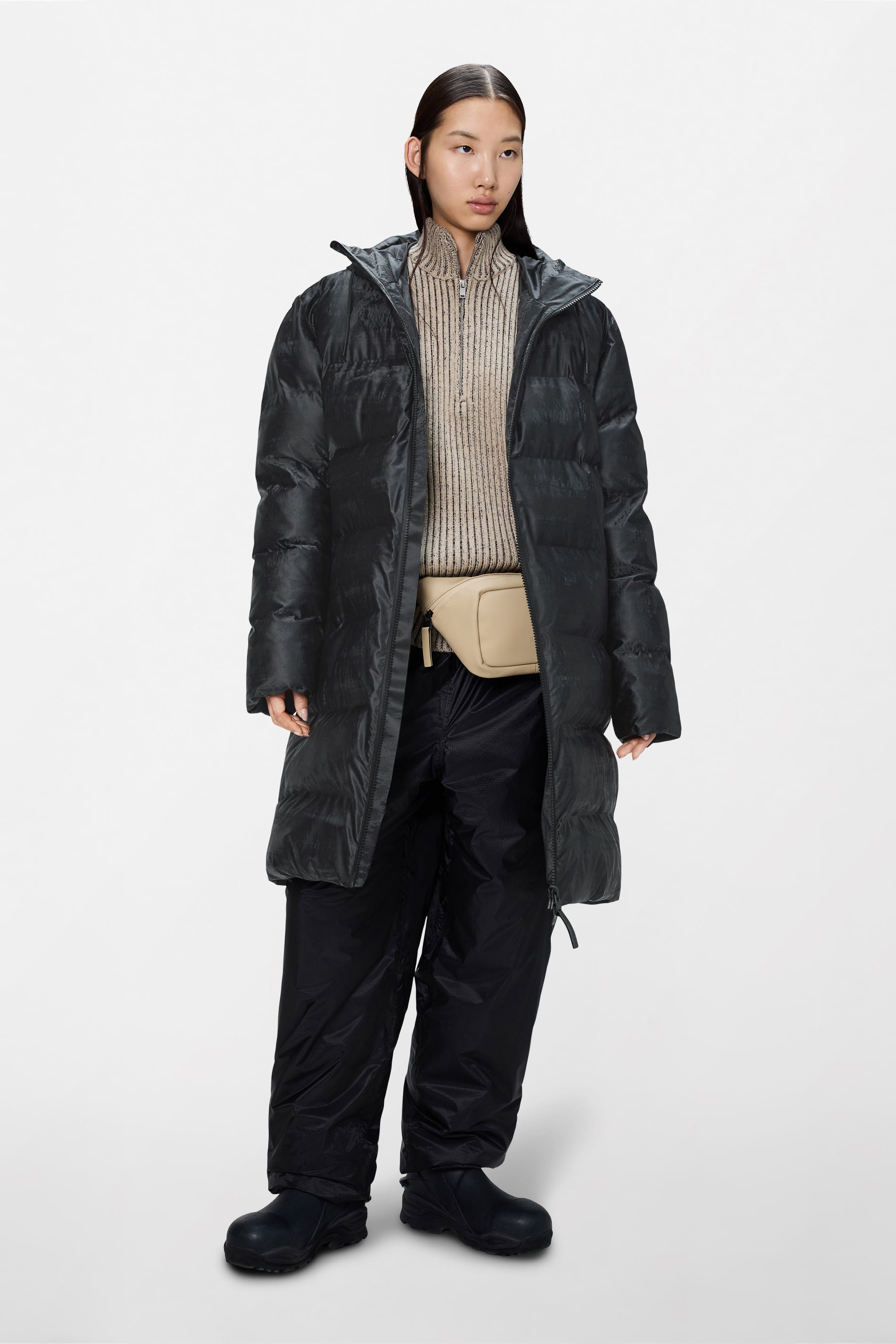 RAINS Alta Longer Puffer Jacket Coal Jacket