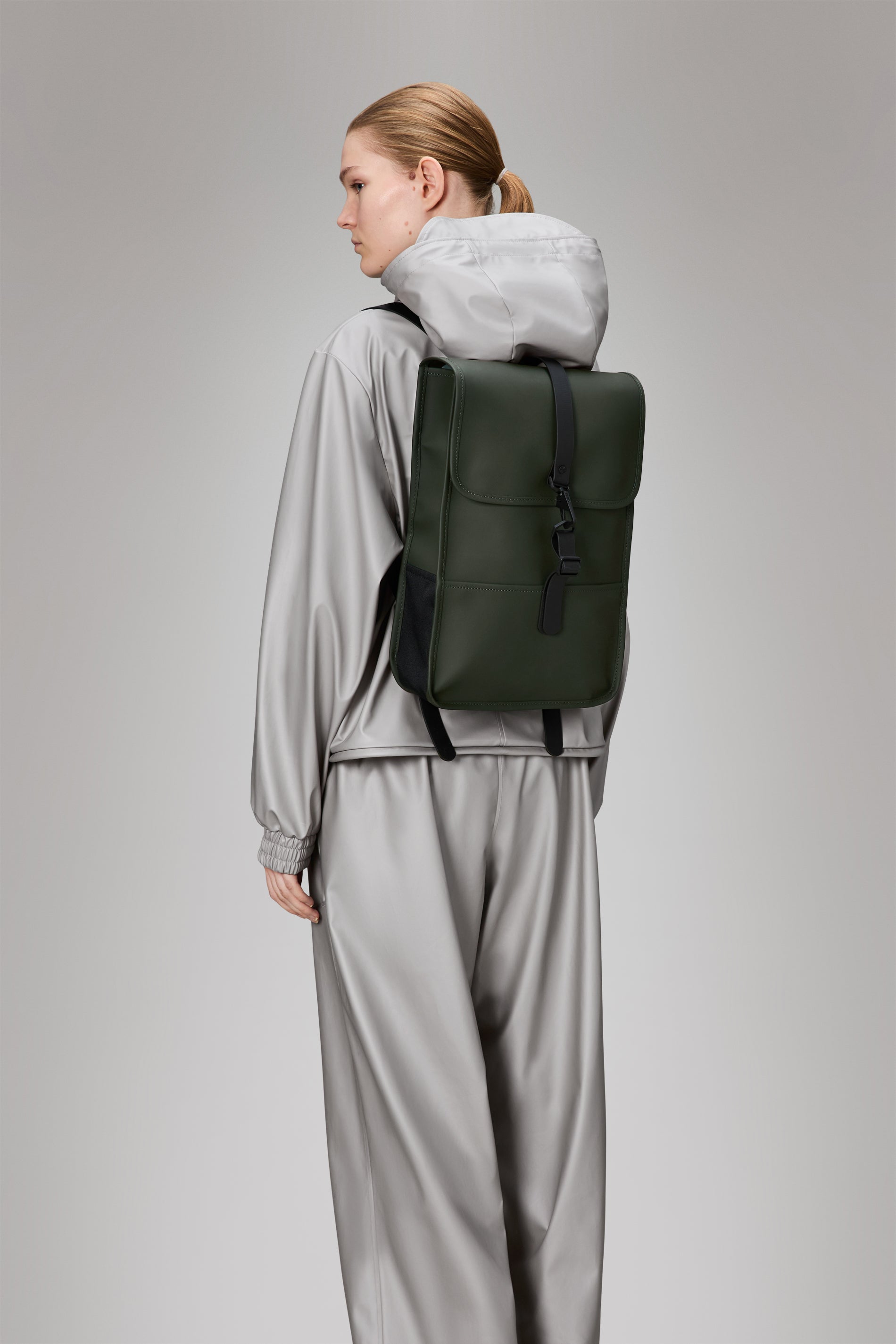 Rains Backpack Mini Green 12.50L H44 x D10 x W29 cm Backpack