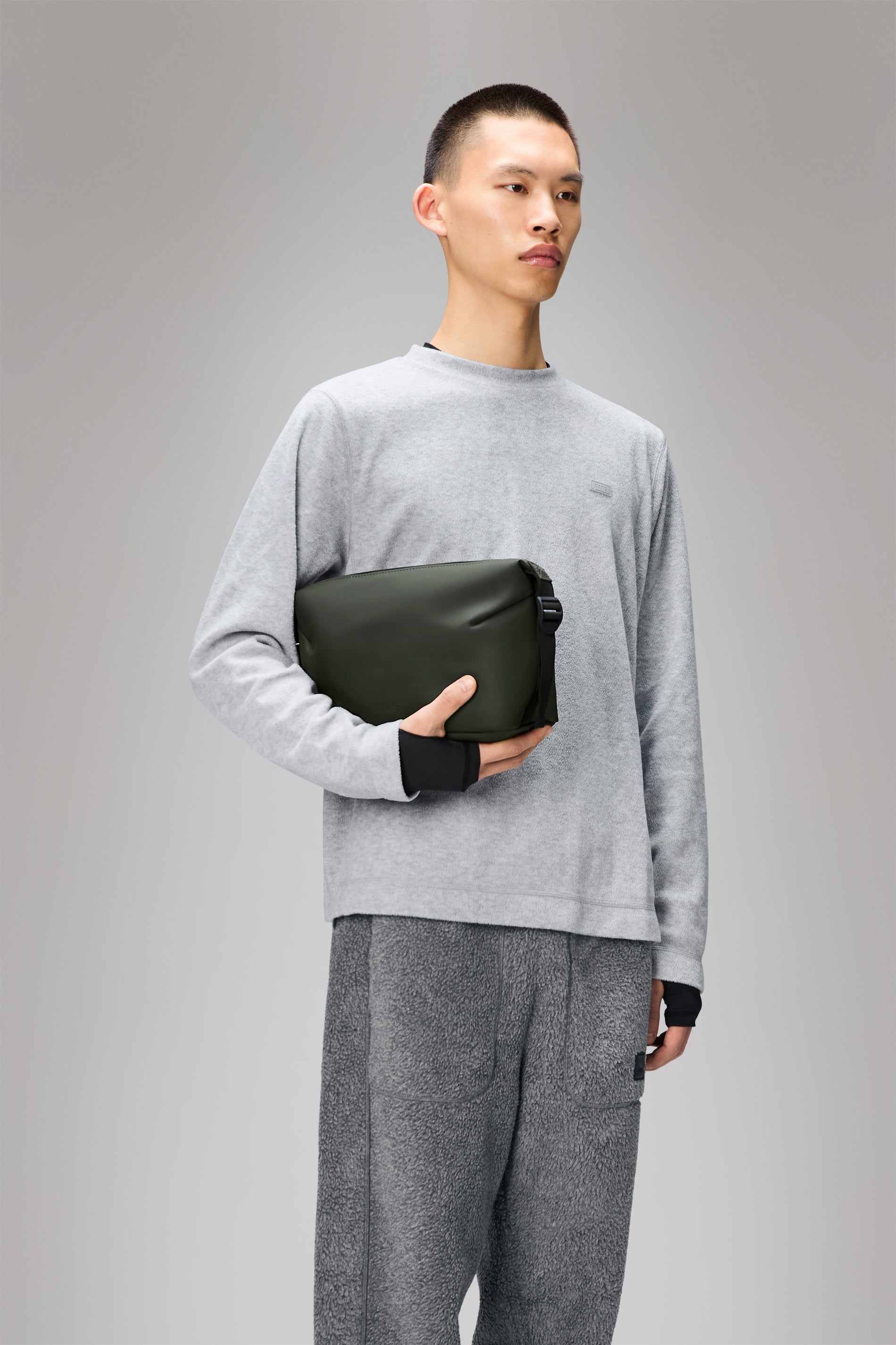 RAINS Hilo Wash Bag Green 5.50L H18 x D12 x W26 cm Wash Bag