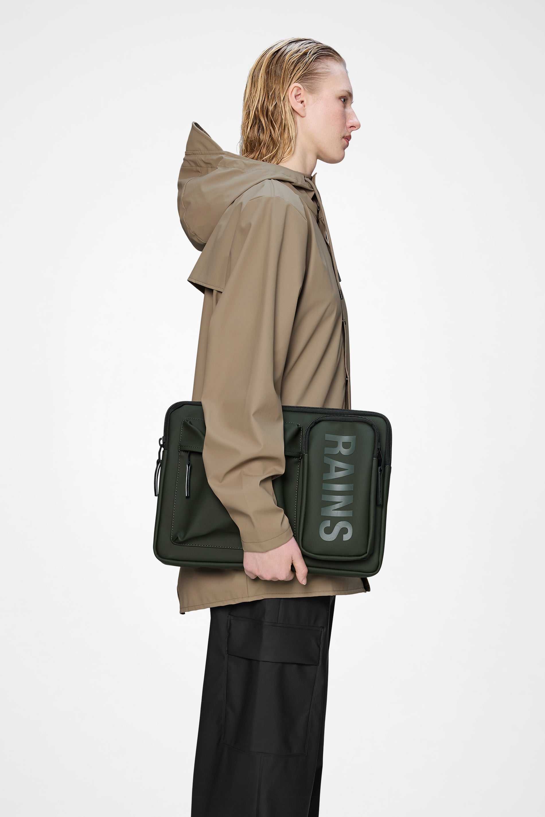 RAINS Texel Laptop Case 15″/16″ Green 2.60L H28 x D3 x W39 cm Laptop Case