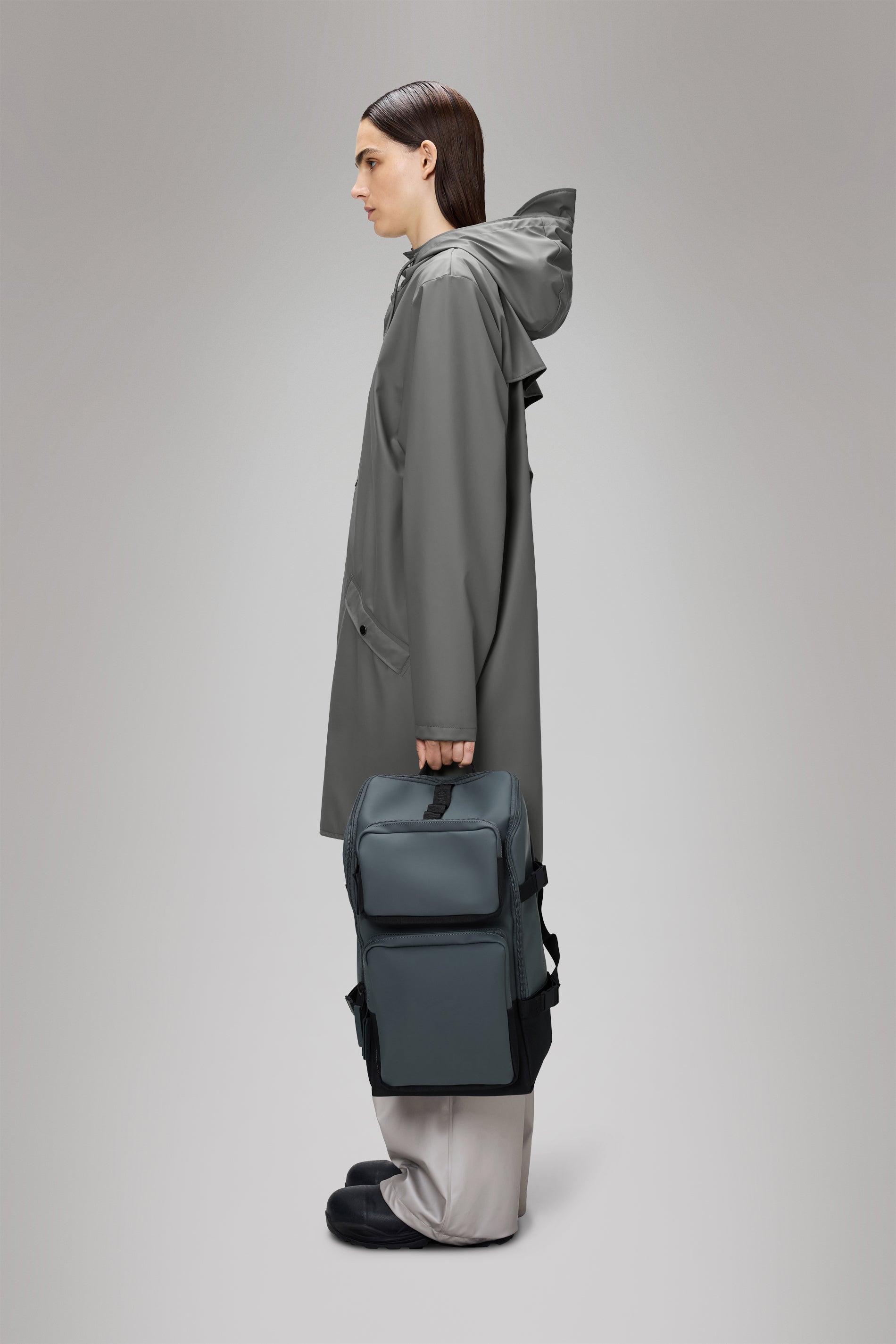 RAINS Trail Cargo Backpack Lagoon 14L H45 x D12 x W26 cm Backpack