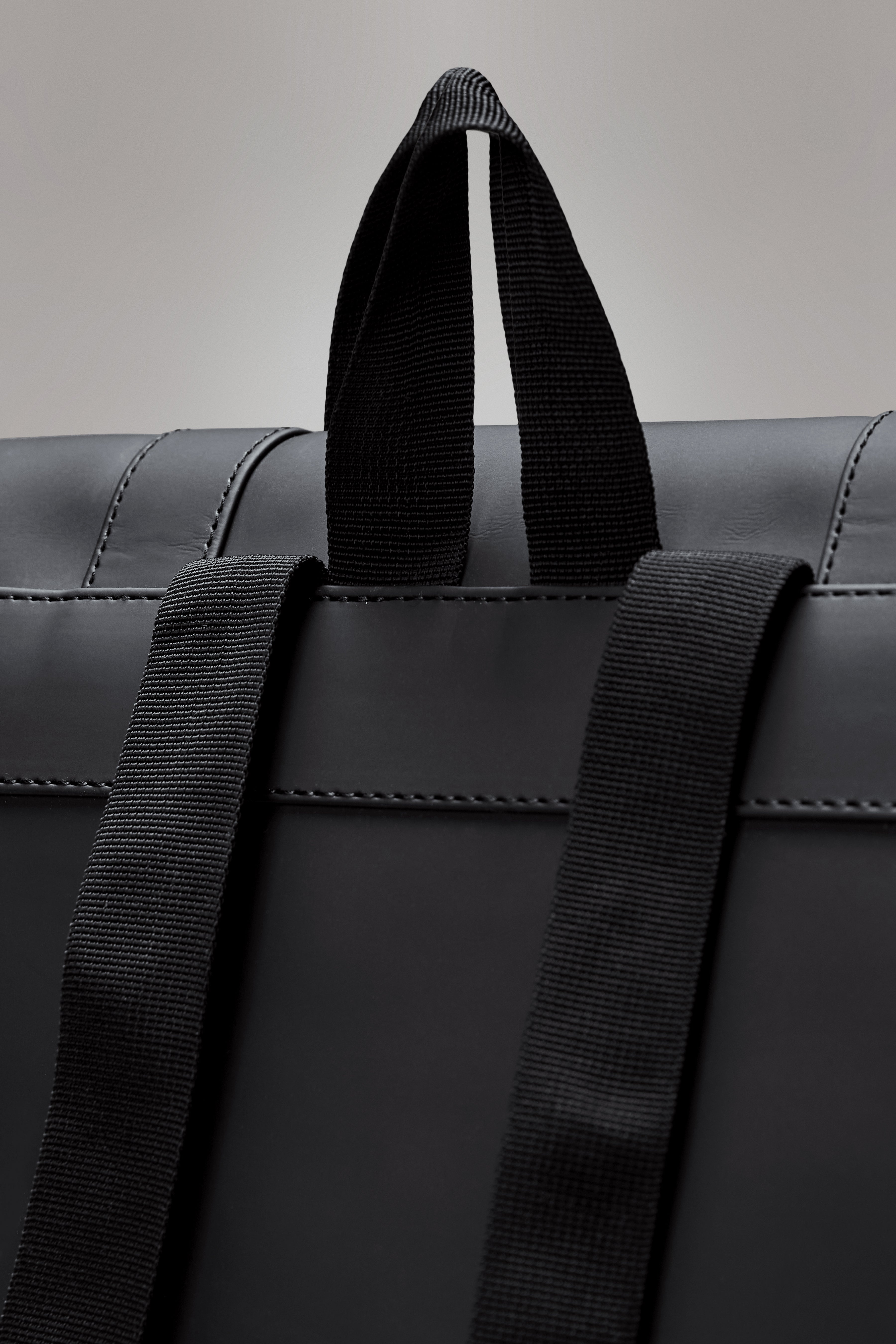 Rains MSN Bag Navy 6L H30 x D5.50 x W40 cm Laptop bag