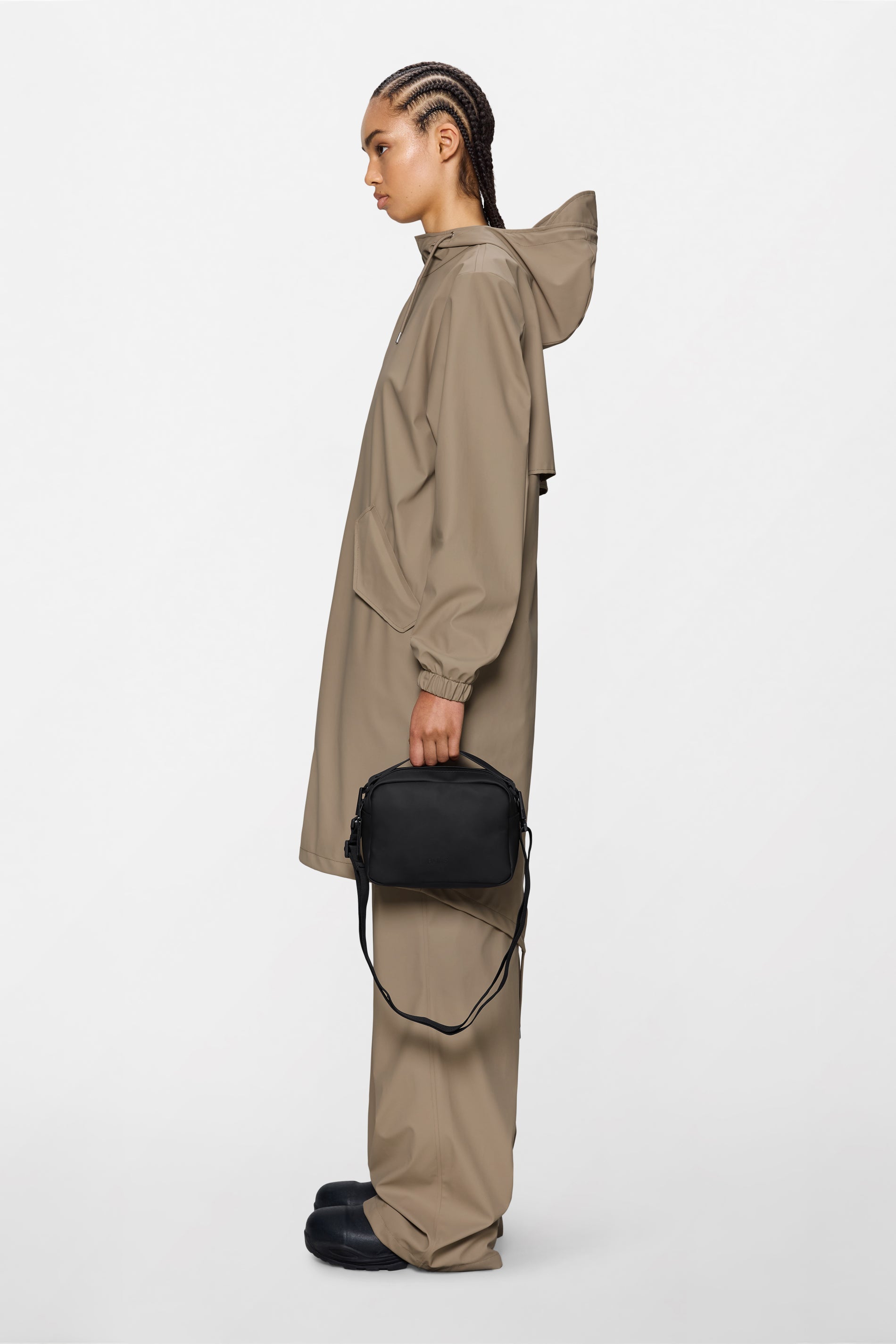 RAINS Box Bag Black Crossbody