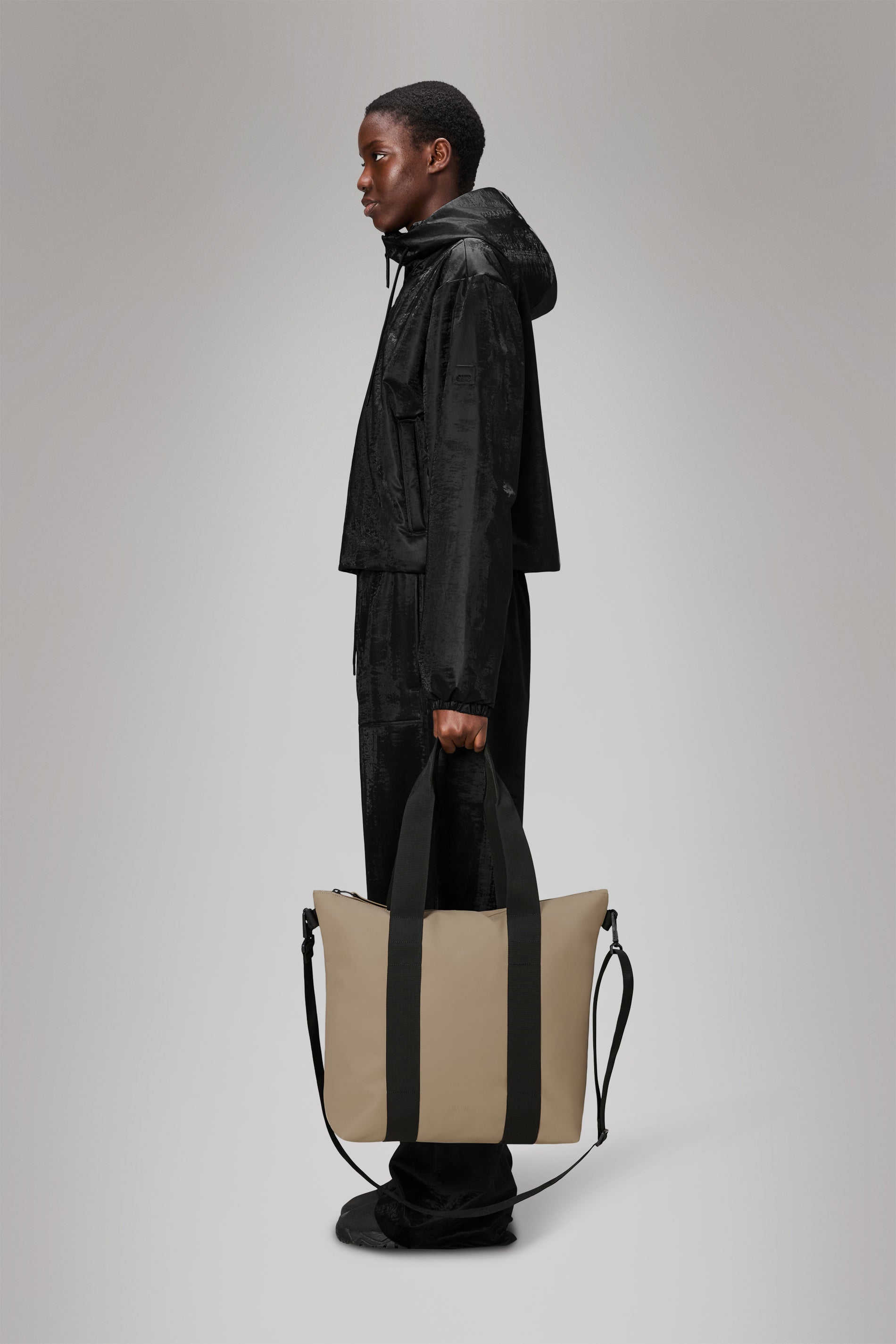 Rains Tote Bag Mini Beige 18.50L H36 x D13 x W40 cm Tote