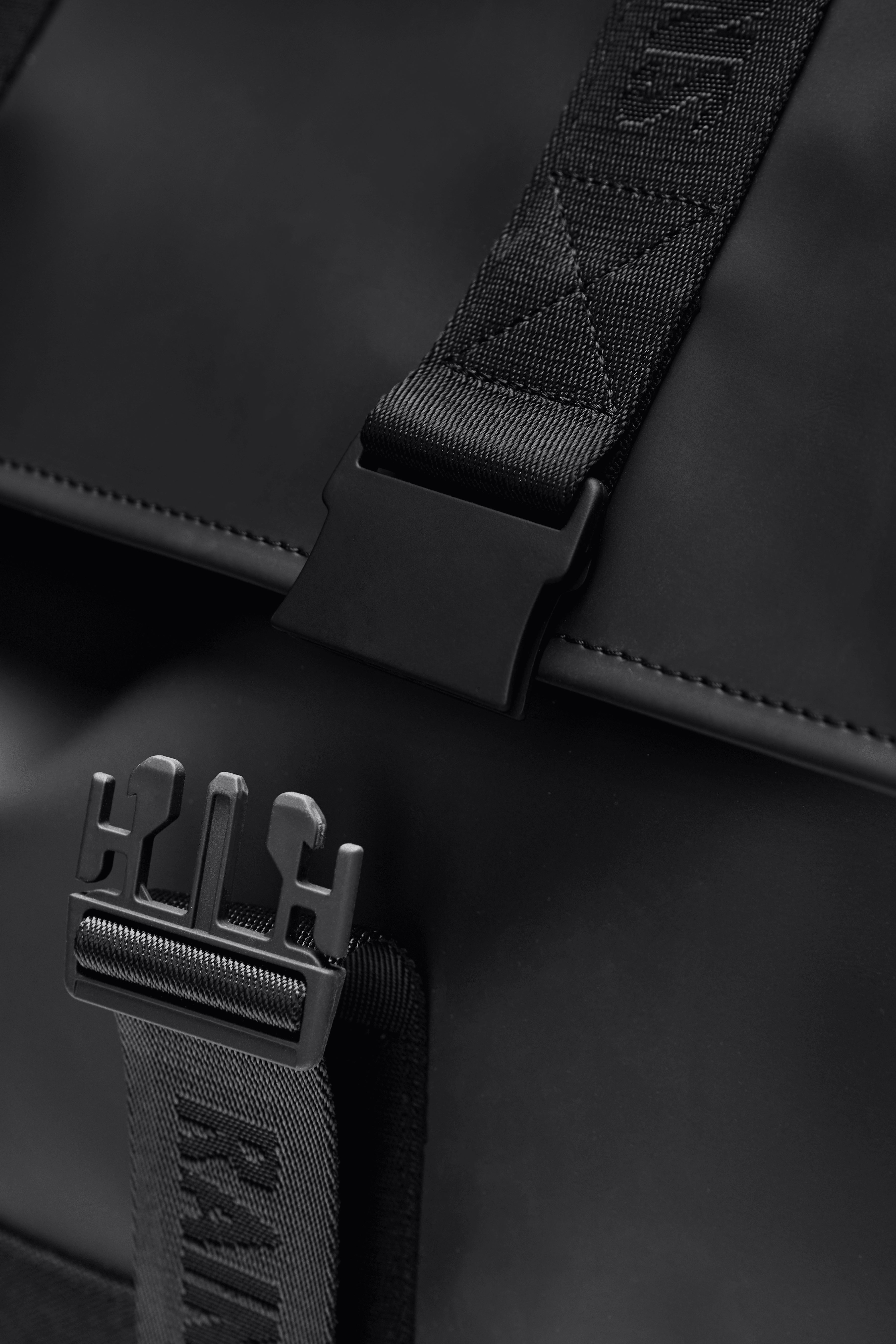 RAINS Trail MSN Bag Green Backpack