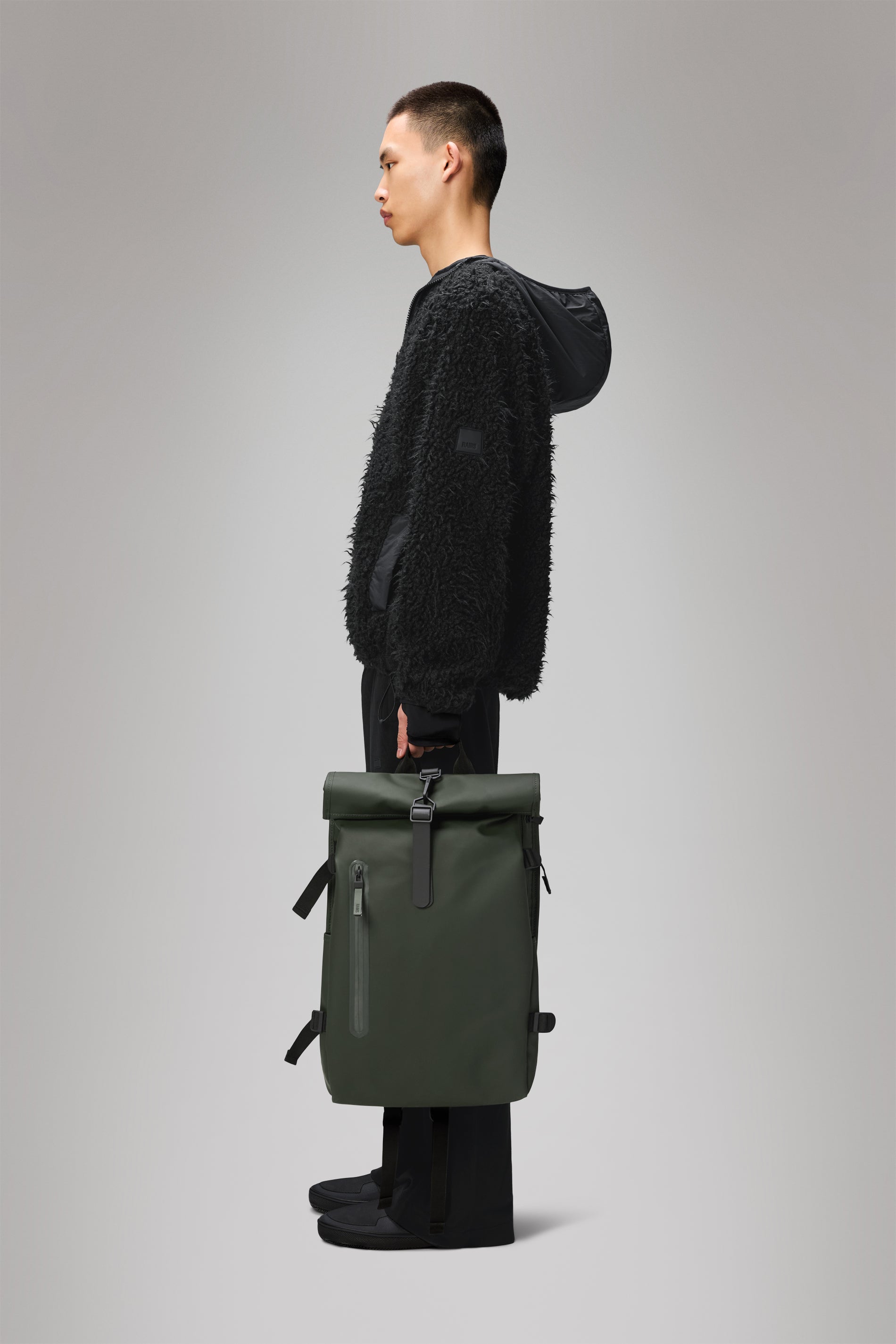 Rains Rolltop Rucksack Large Green 28L H63 x D14 x W32 cm Backpack