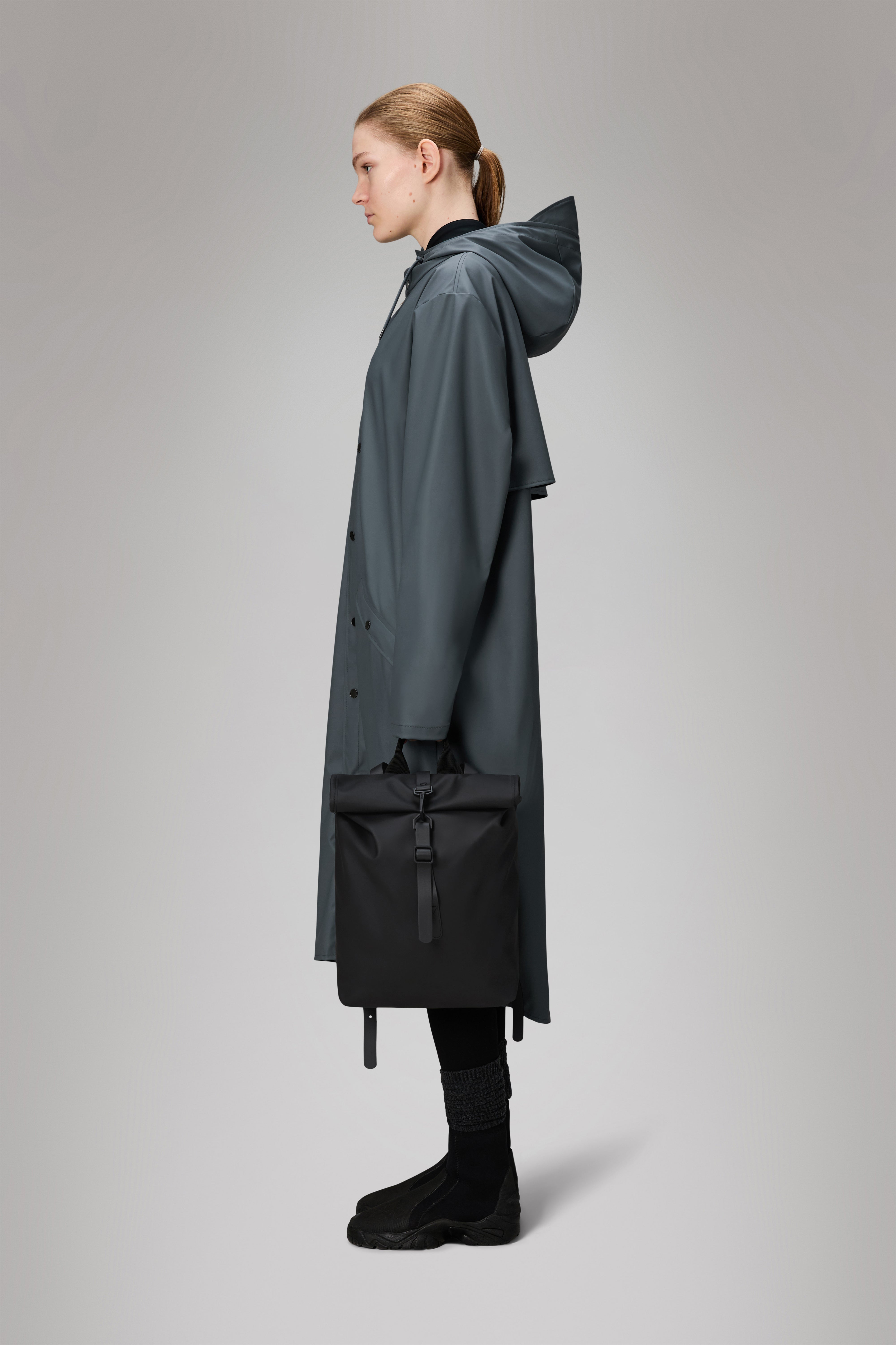 RAINS Rolltop Rucksack Mini Black 10L H50 x D10 x W27 cm Backpack