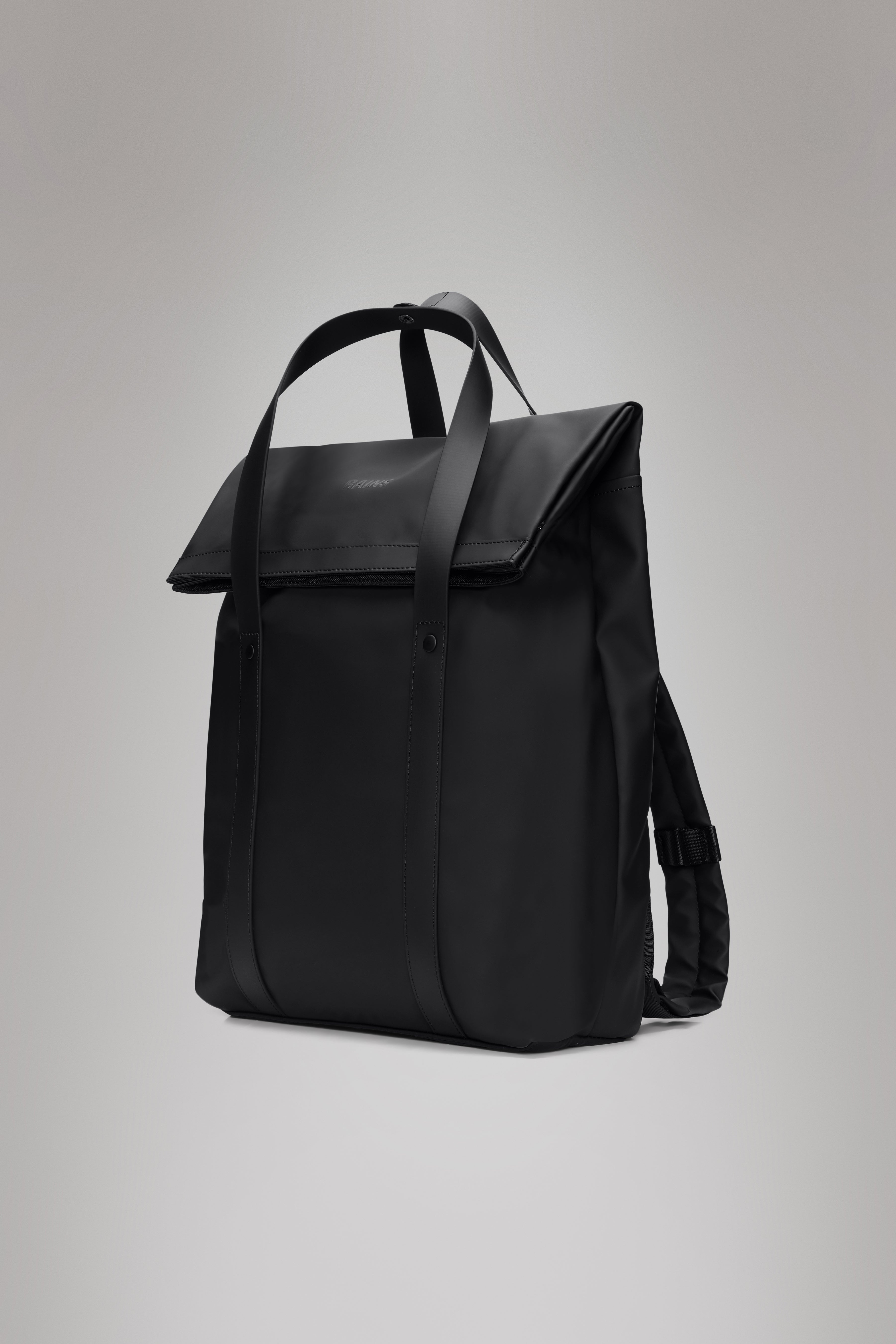 RAINS 2 Way Tote Backpack Black 15L H58 x D12 x W33 cm Backpack