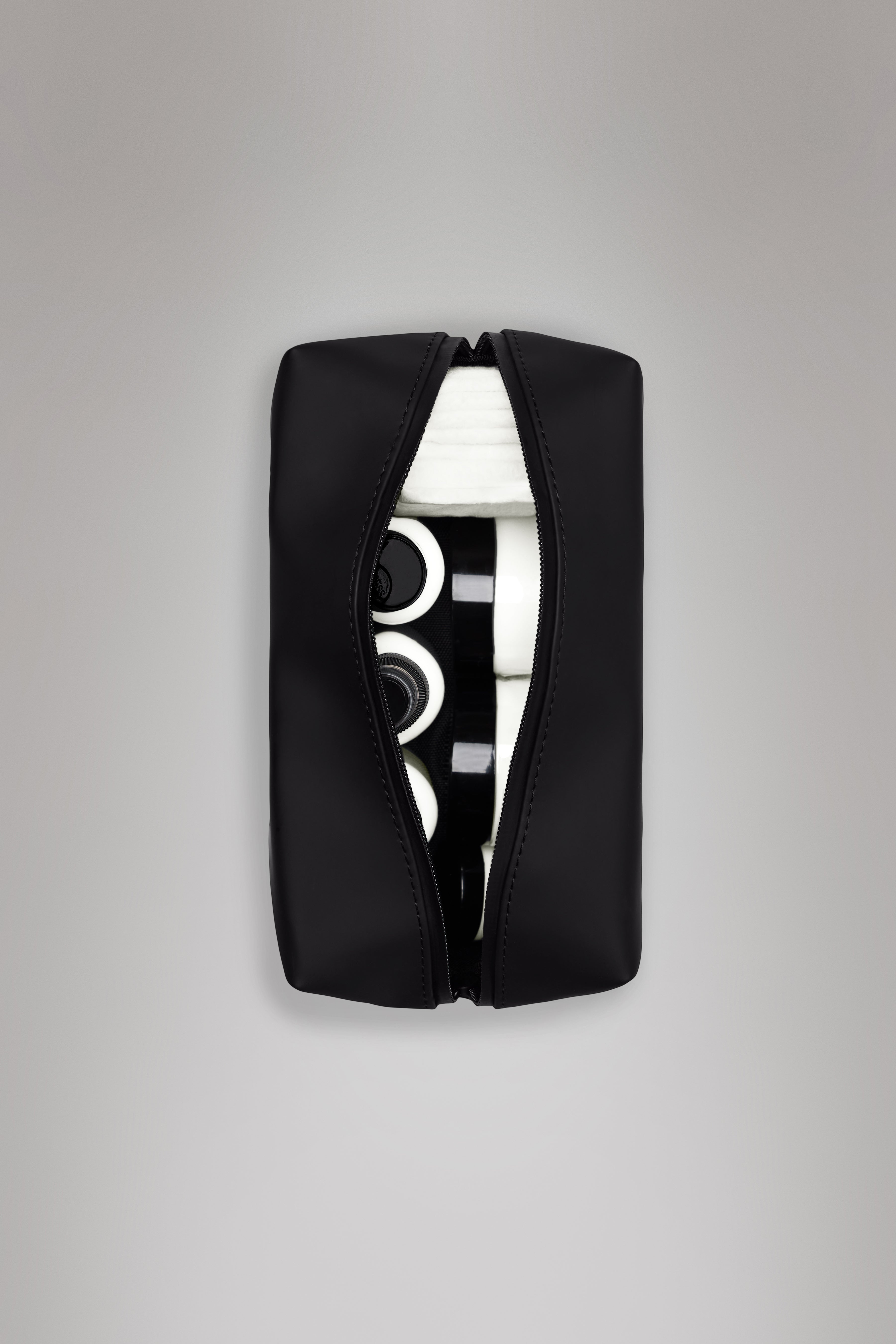 RAINS Wash Bag Small Honor 3L H13 x D11 x W21 cm Wash Bag