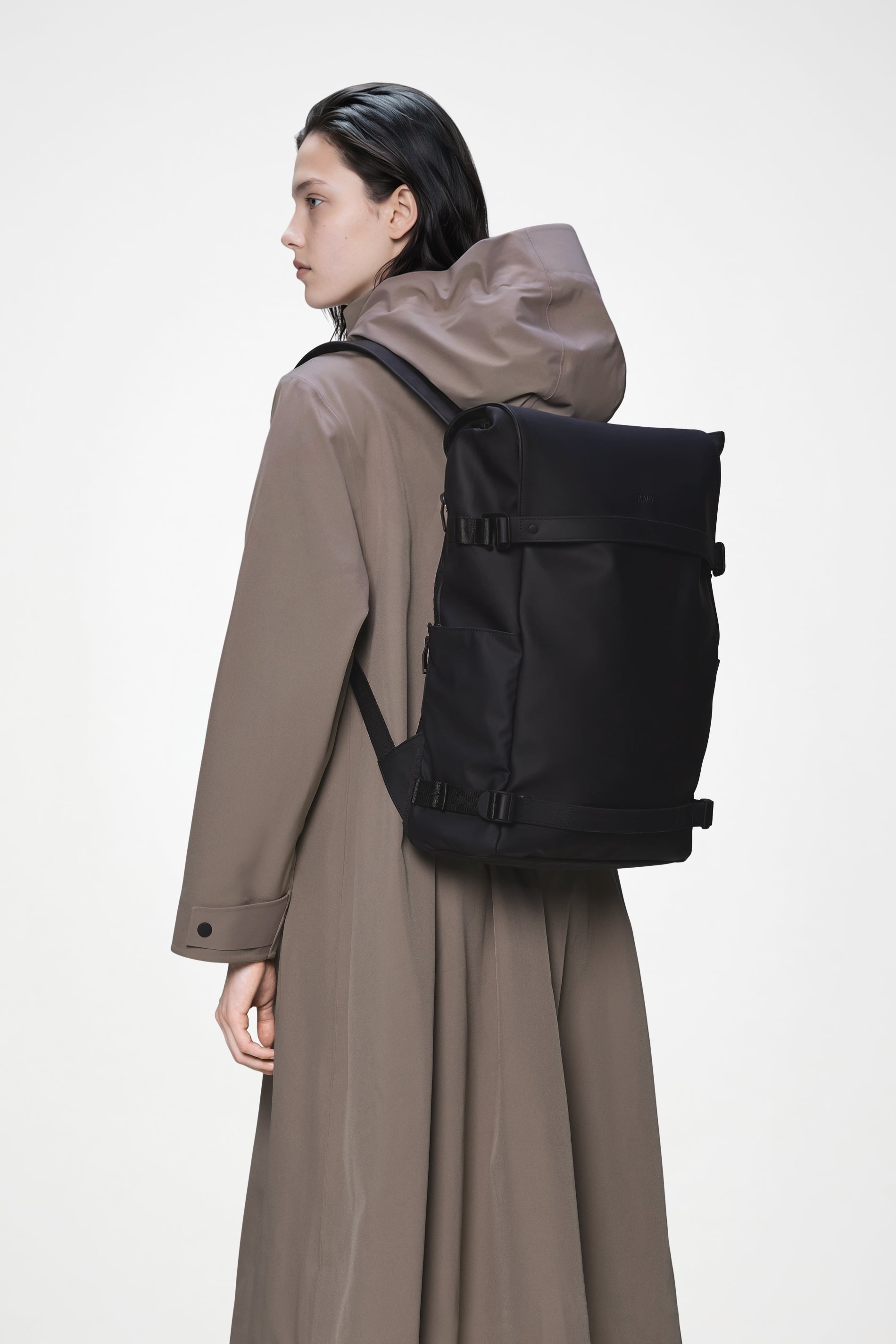 RAINS OTG Backpack Black 19L H46 x D12 x W32 cm Backpack