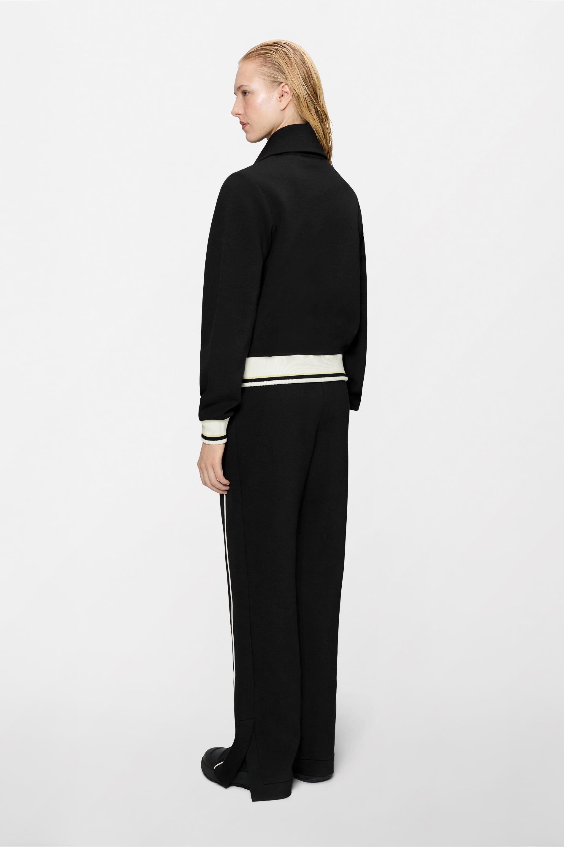 Downtime Track W Top