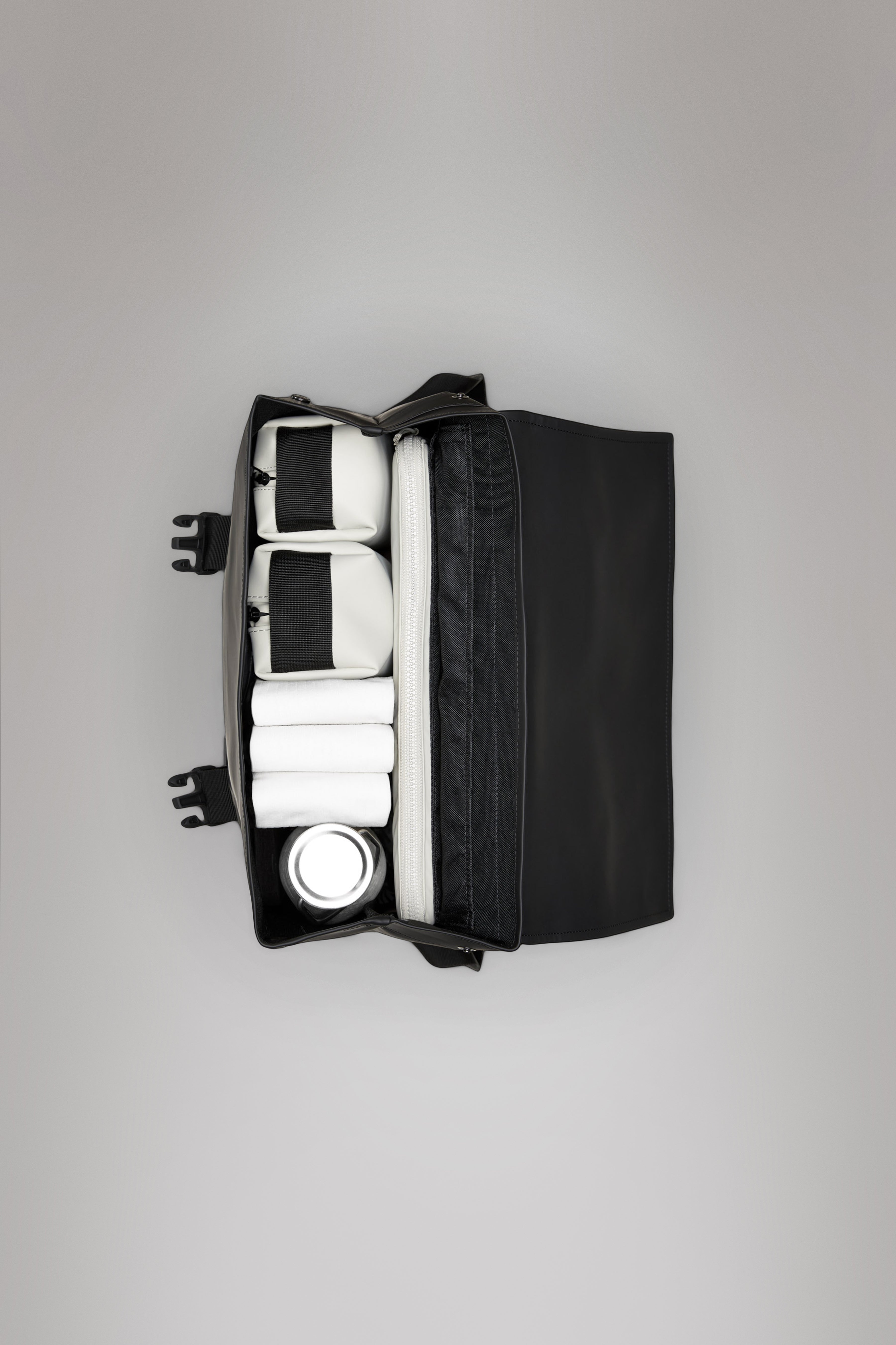 Rains Trail MSN Bag Black 21.50L H40 x D14.50 x W37 cm Backpack