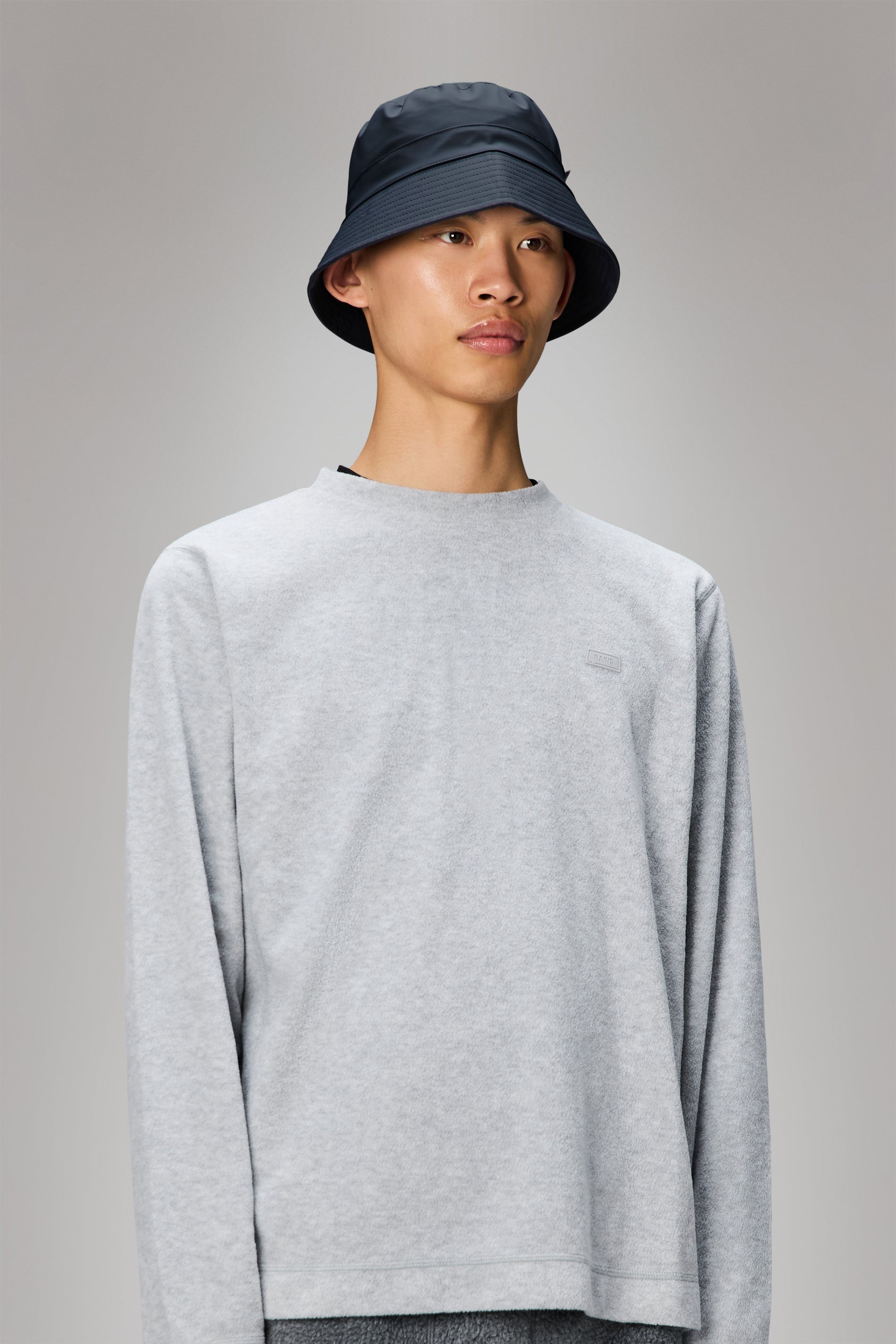 RAINS Bucket Hat Navy Headwear