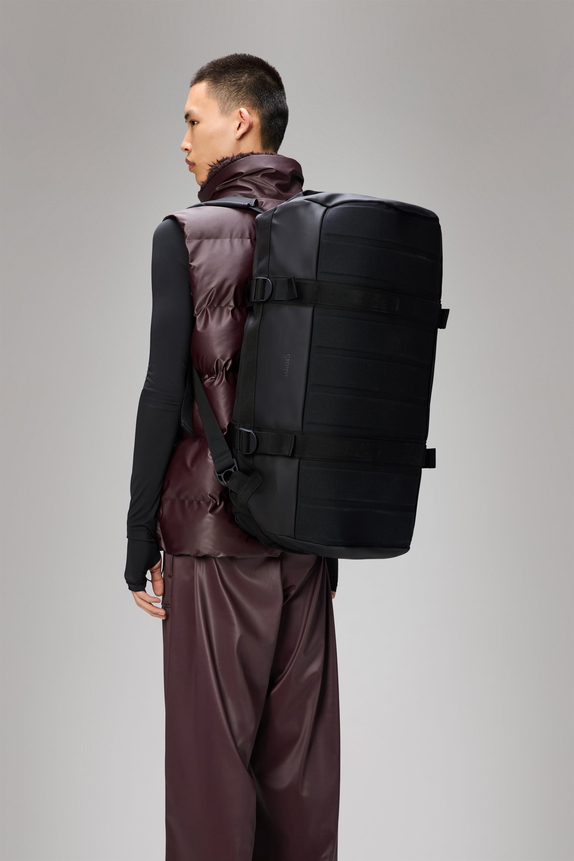 Rains Texel Duffel Bag Black 68L H34 x D34 x W59 cm Duffel