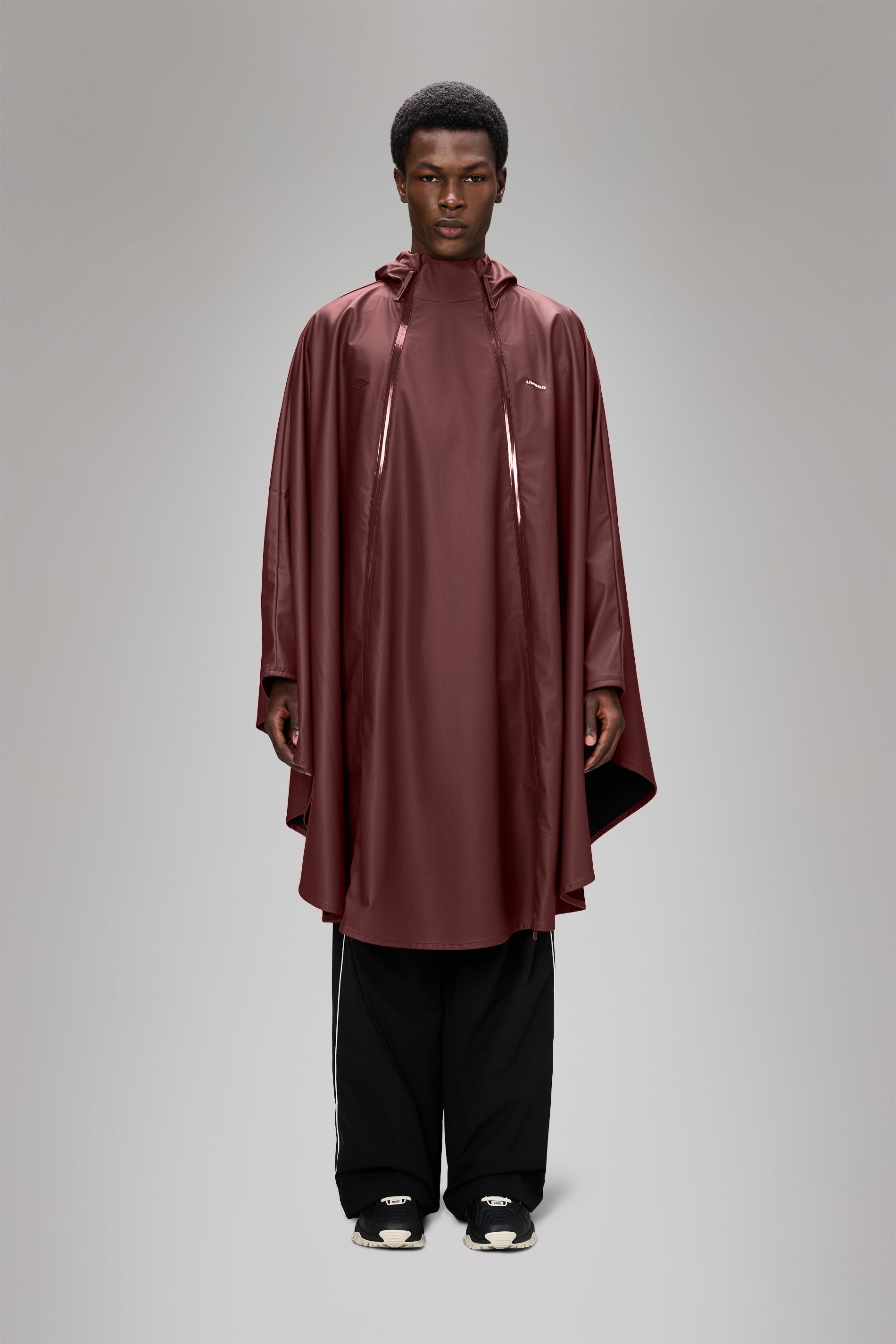 RAINS Rains x Umbro Apollo Cape Maroon Red Cape