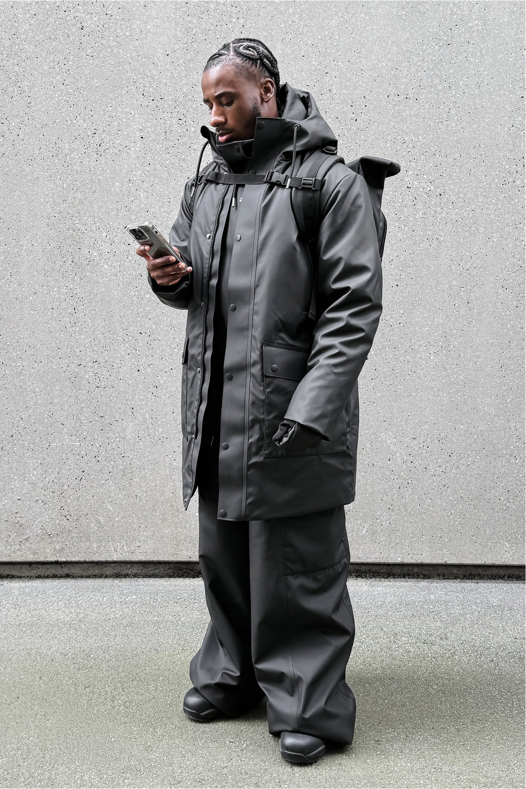 Rains® Nome Long Parka in Black for €399 2-Year Warranty