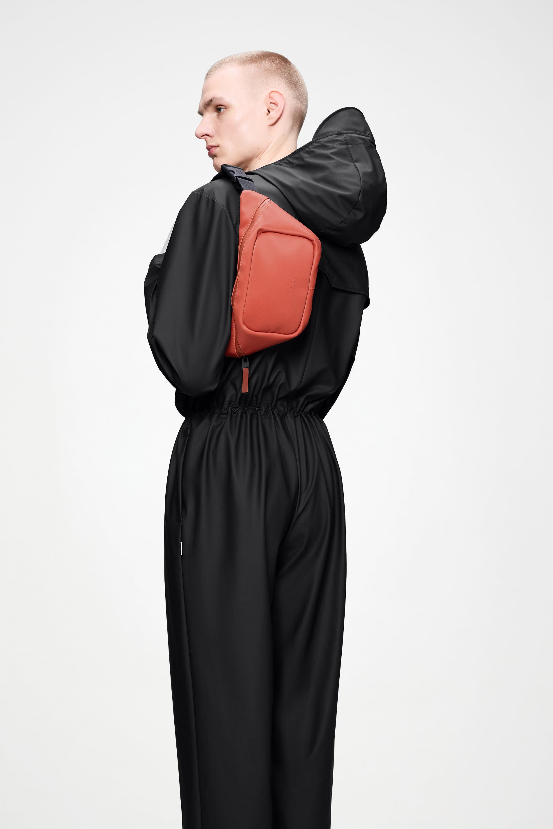 RAINS Bum Bag Mini Kiln 1.50L H17 x D5.50 x W30 cm Bum bag