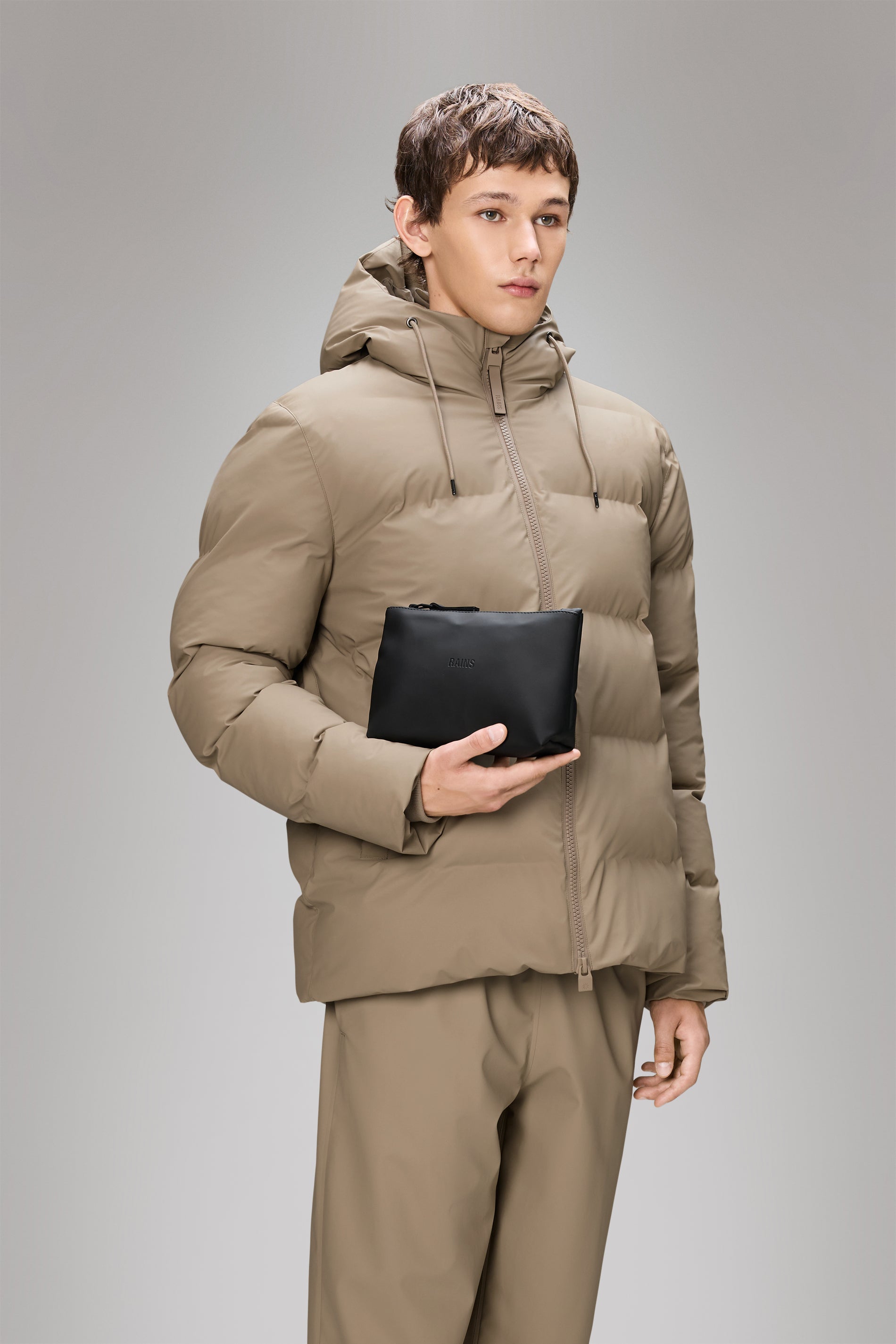 Rains Cosmetic Bag Black 2.20L H15 x D6.50 x W23 cm Wash Bag