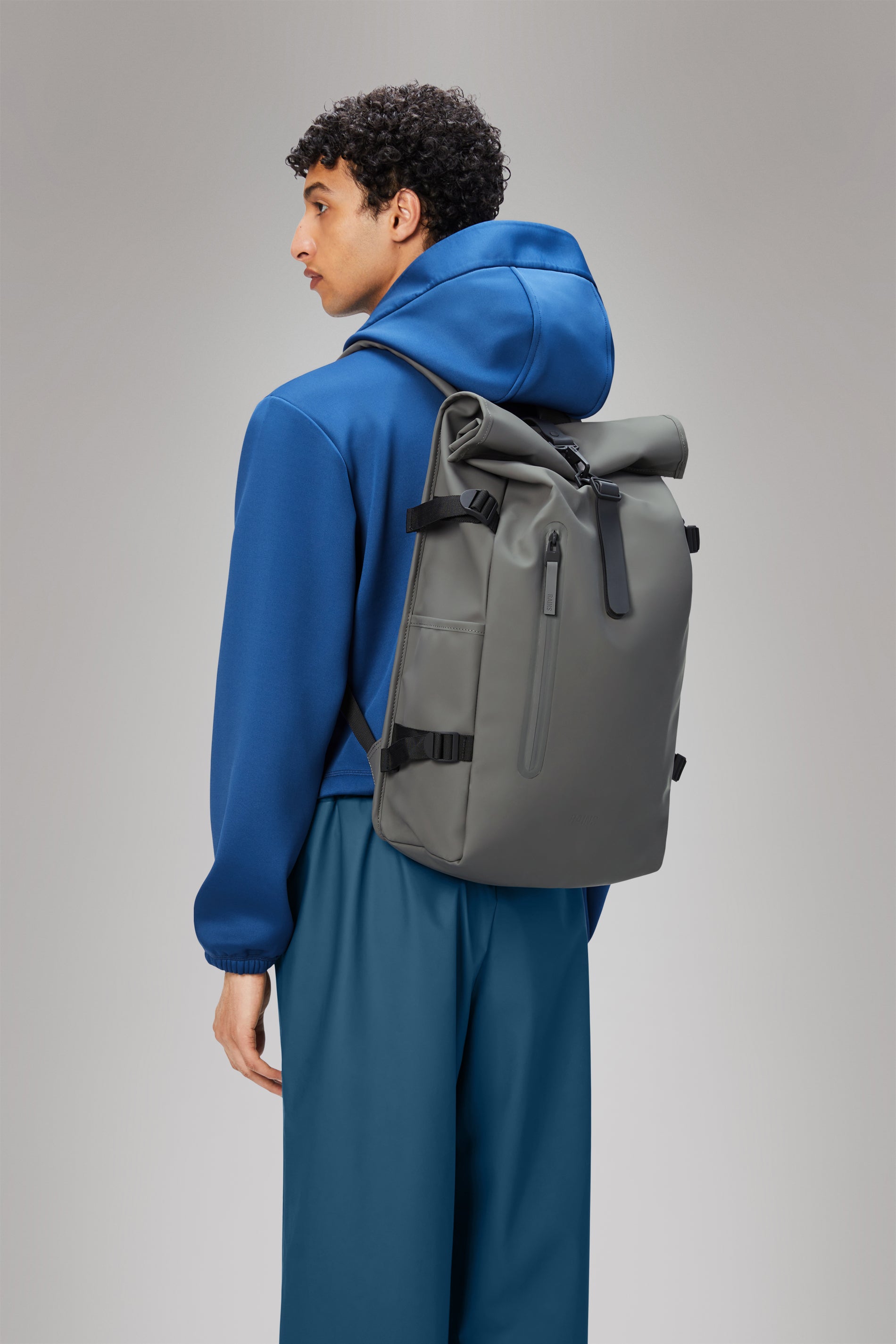 RAINS Rolltop Rucksack Large Grey Backpack