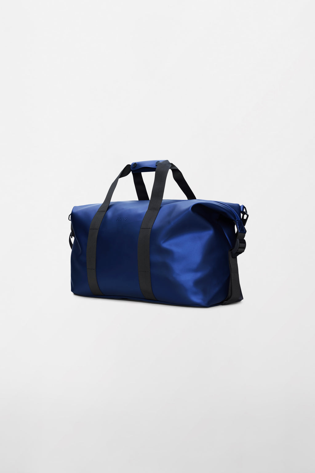 Rains® Hilo Weekend Bag in Black for €79.90