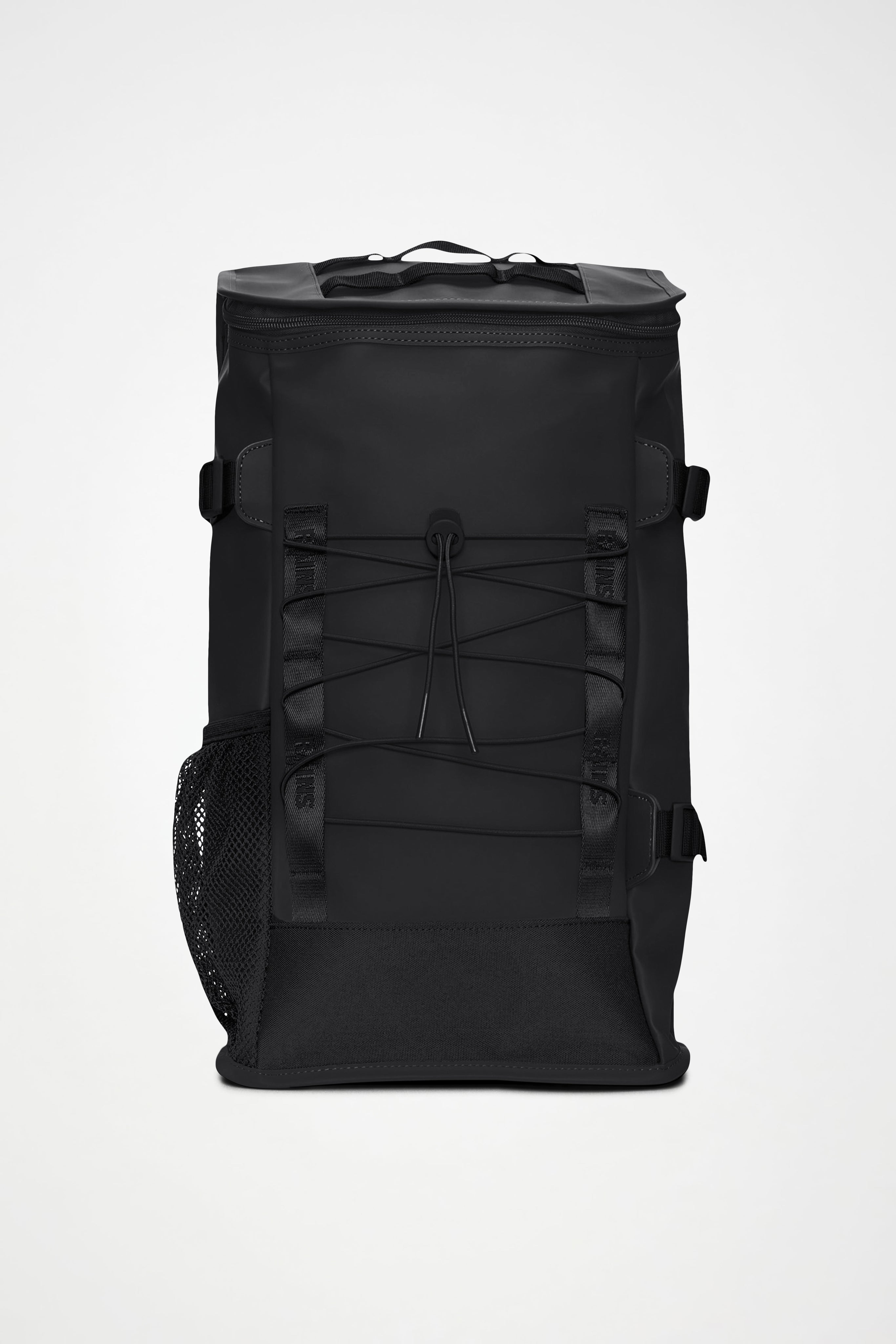 Rains® Trail Mountaineer Bag in Black for €139