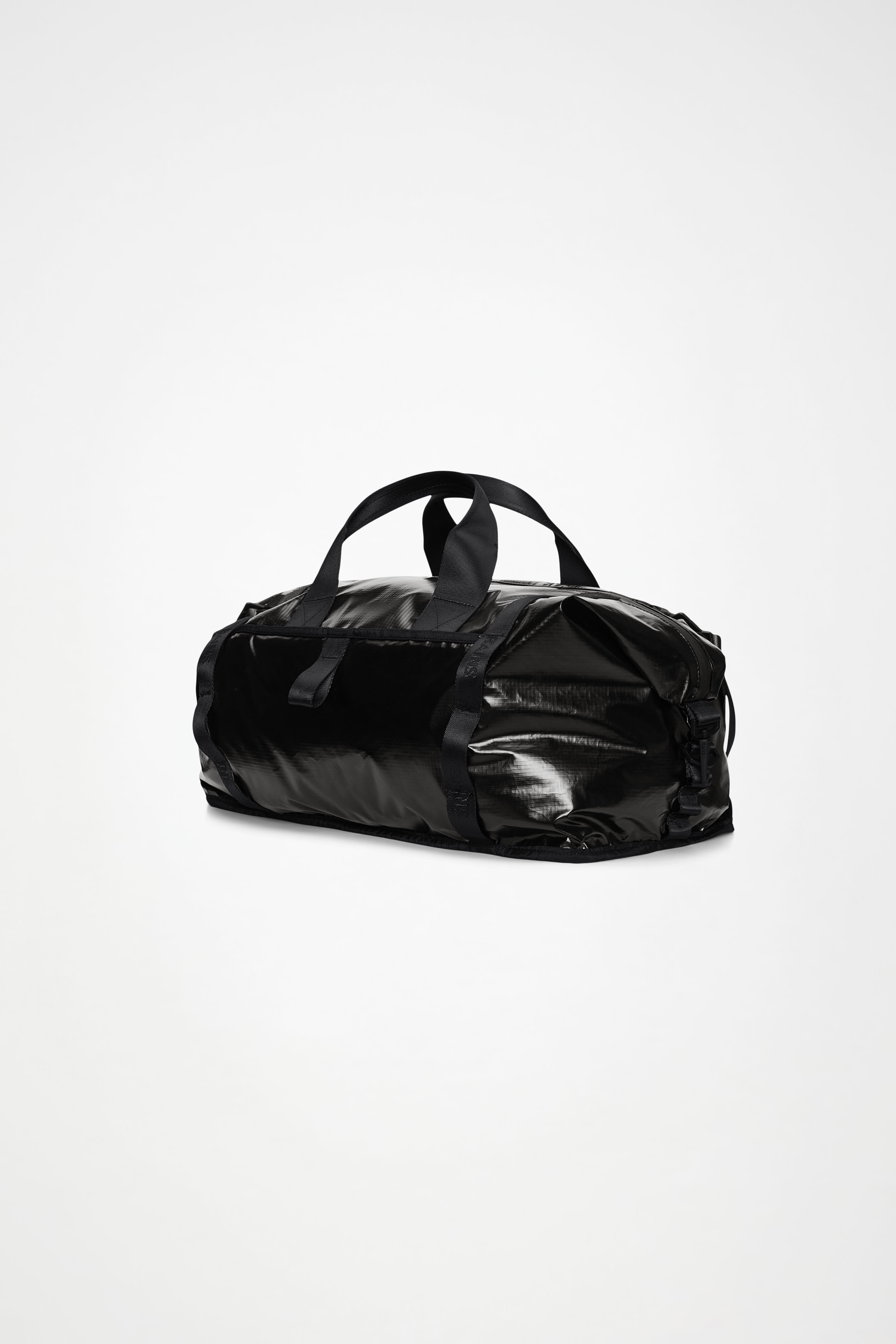 RAINS Sibu Weekend Bag Black 53.50L H32 x D26 x W48 cm Weekender