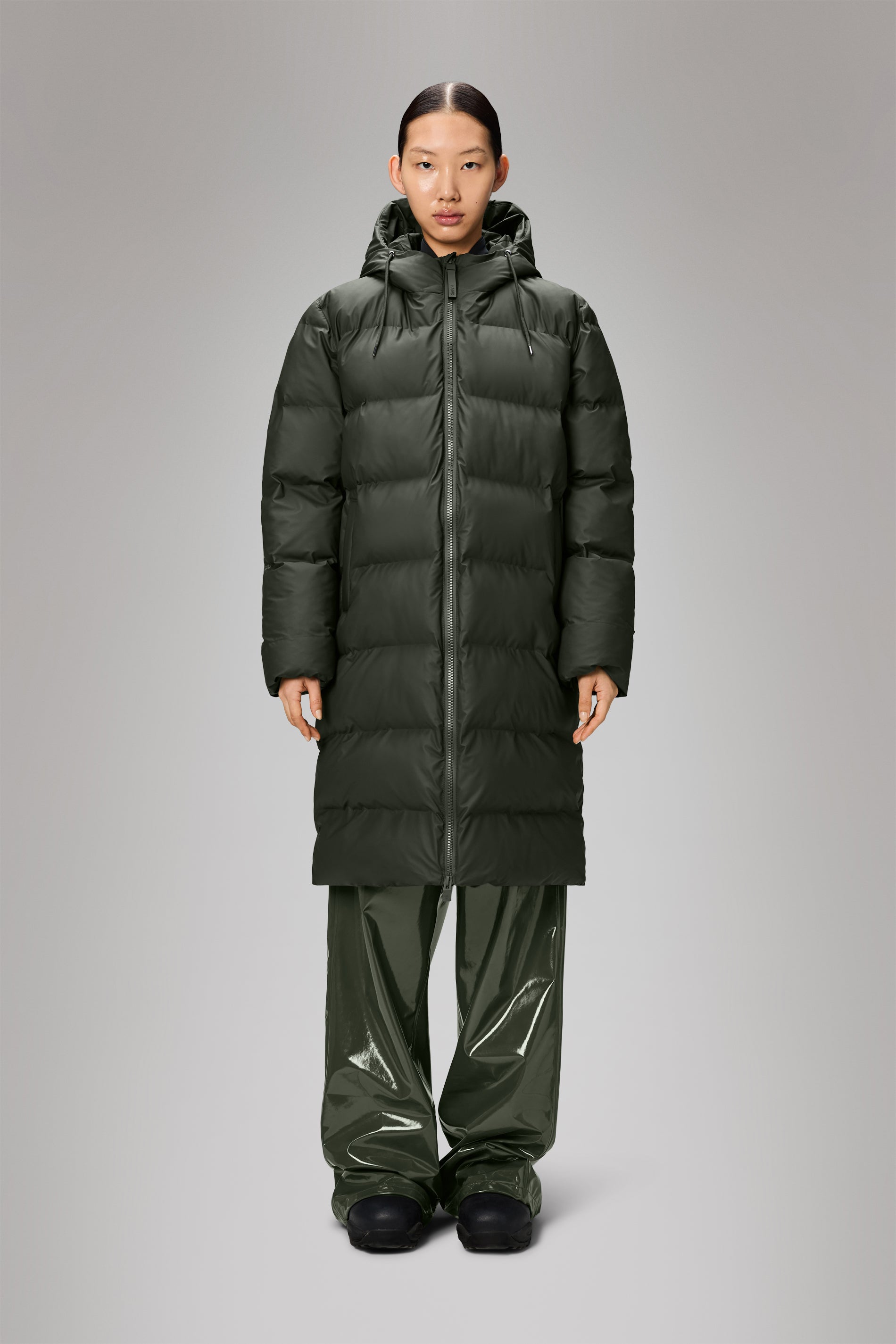 最終値下げ aere アエレ hooded nylon padded coat Rains® Alta Longer Puffer Jacket in Black for €399 | 2-Year