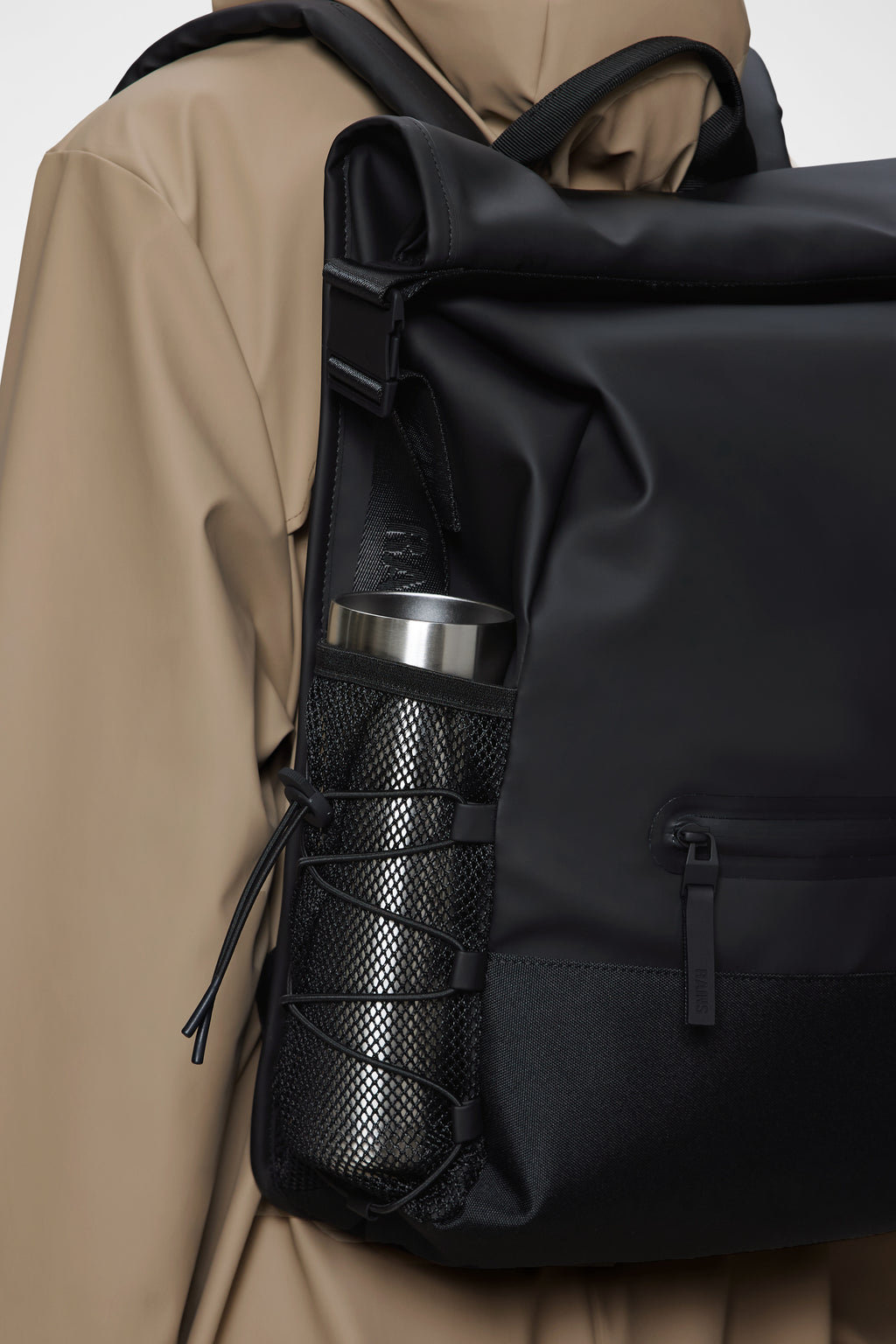 Rains® Trail Mountaineer Rolltop in Black for €149