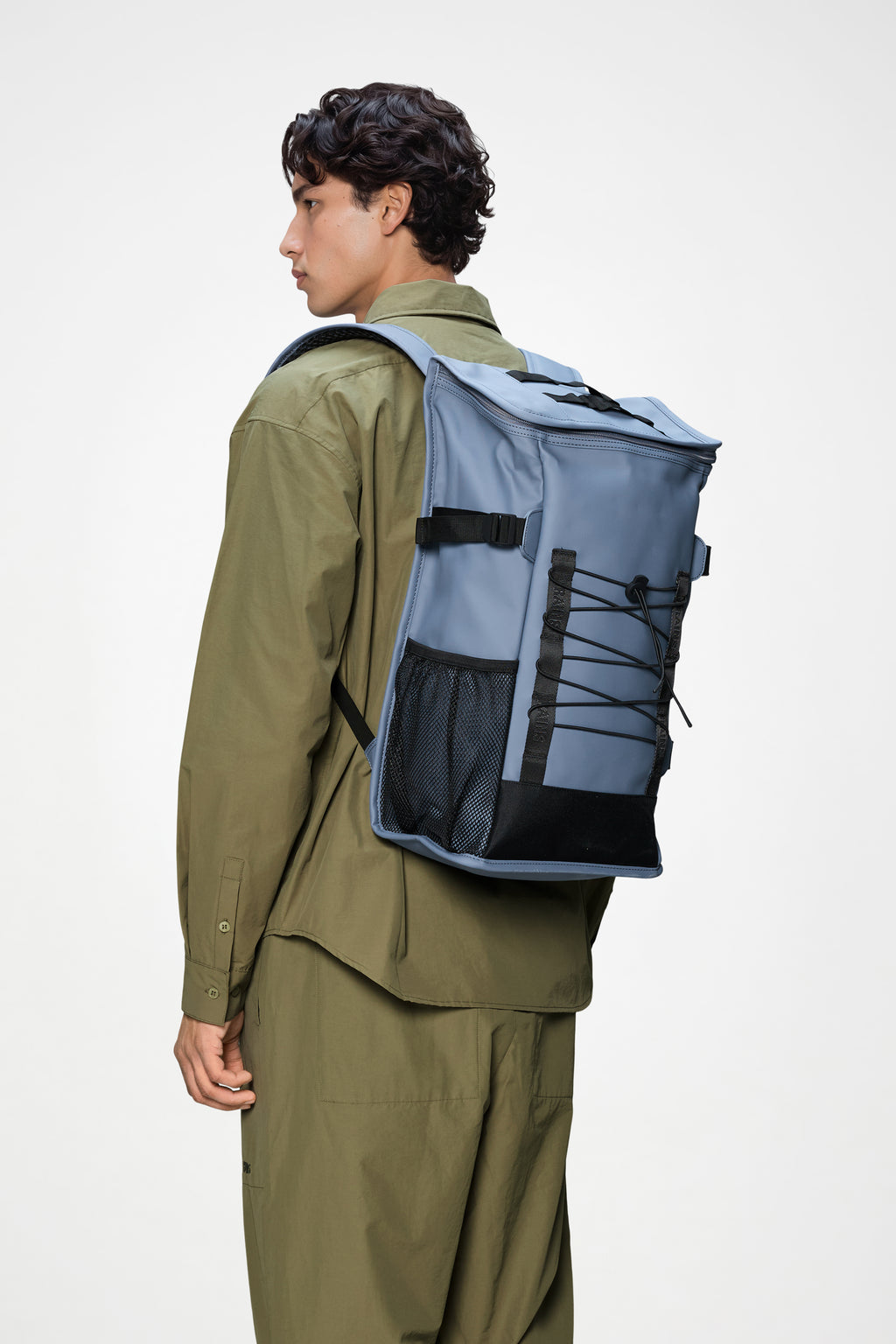 Rains® Trail Mountaineer Bag in Black for €139