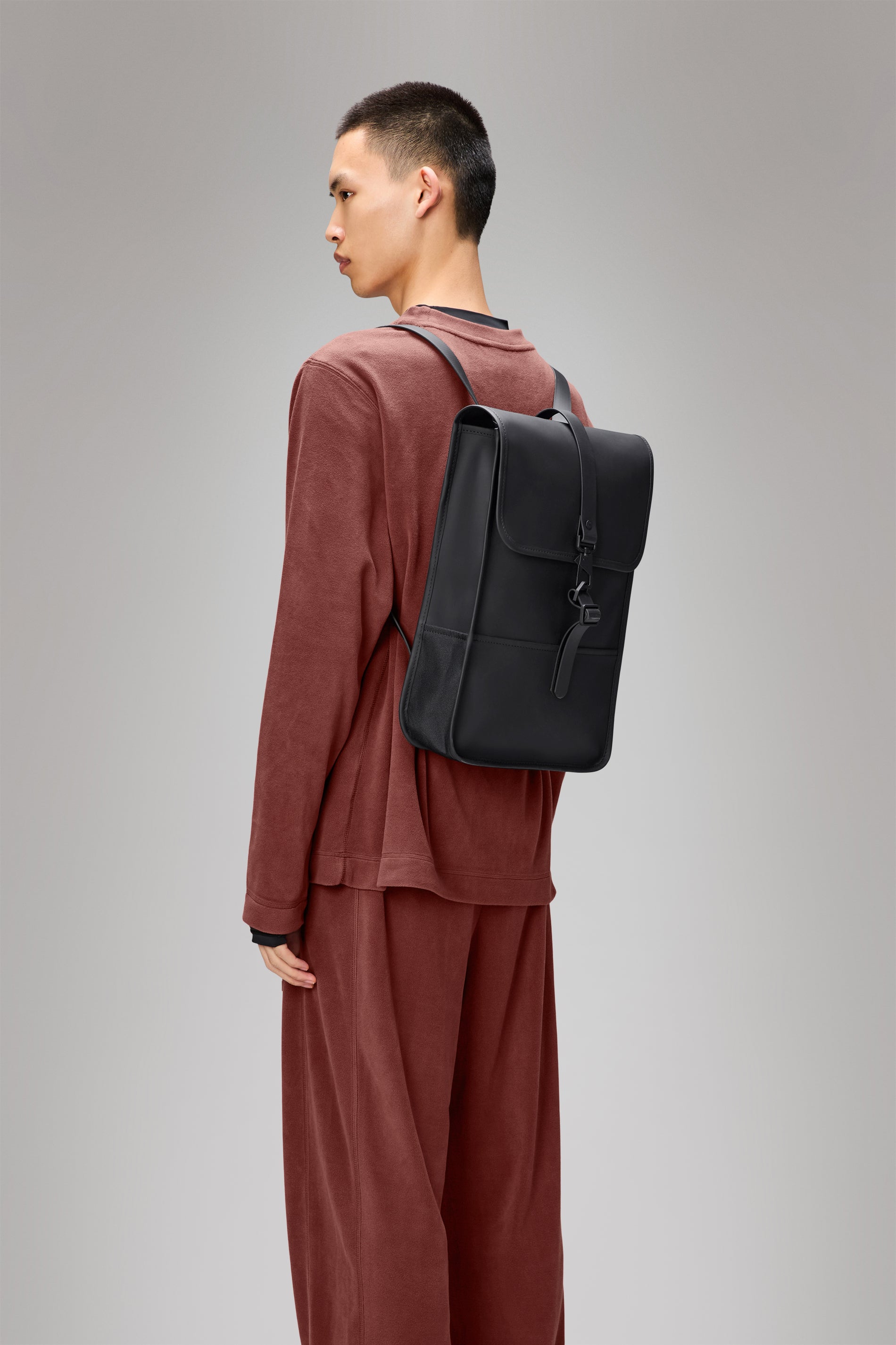 Rains Backpack Mini Black 12.50L H44 x D10 x W29 cm Backpack