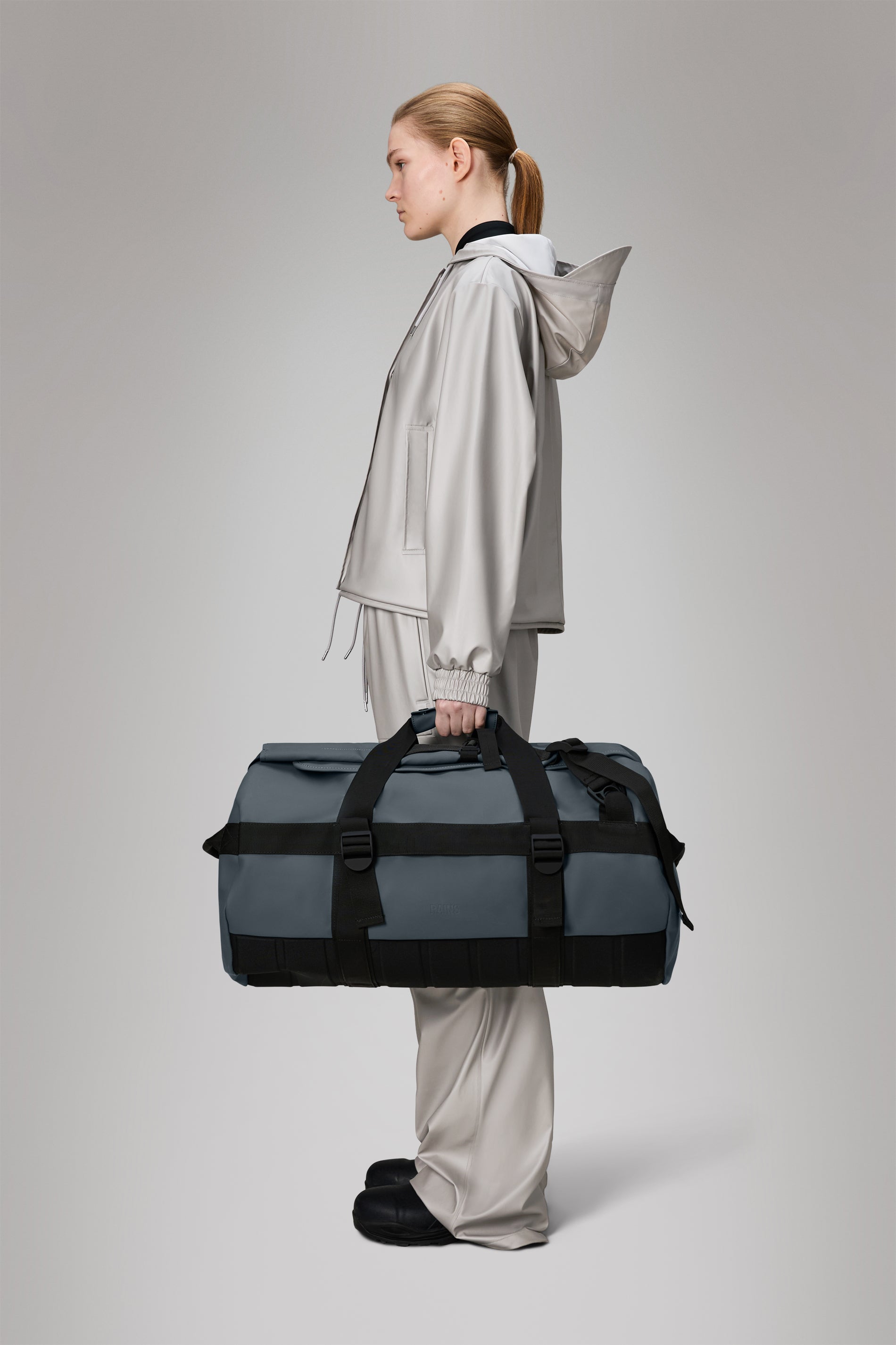 Rains Texel Duffel Bag Lagoon 68L H34 x D34 x W59 cm Duffel