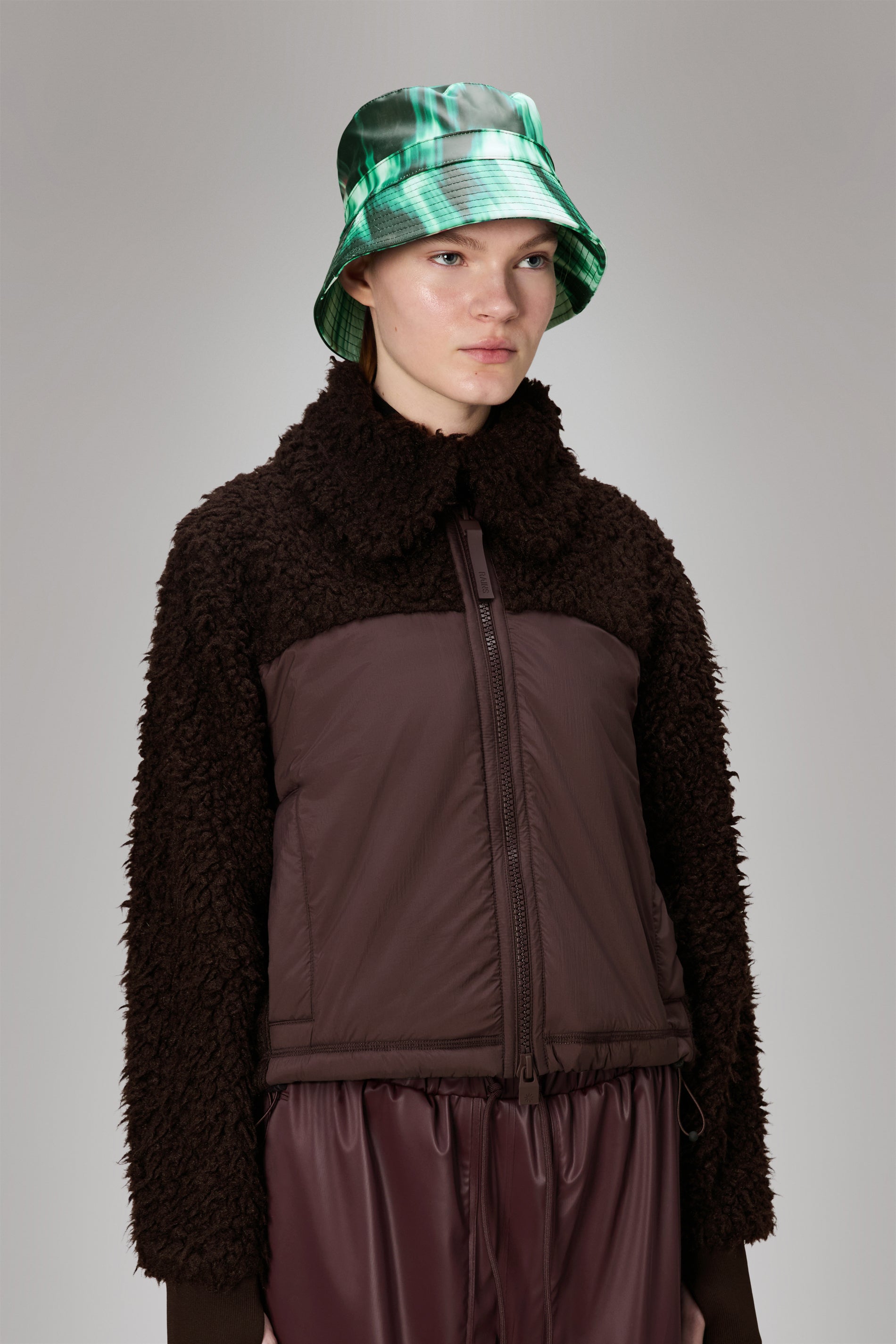 RAINS Bucket Hat Blur Headwear